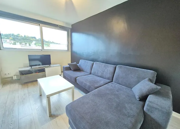 Le Berthelot #parking * Clermont-Ferrand